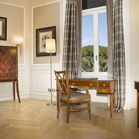 מלון Marriott Grand Flora