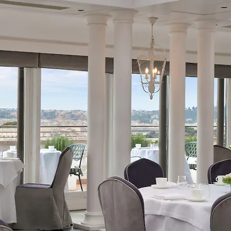 Marriott Grand Flora מלון רומא