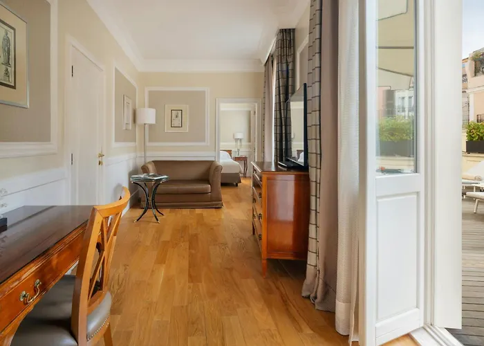 Marriott Grand Flora 4* רומא