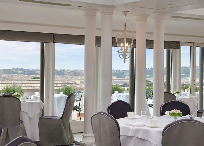 Marriott Grand Flora מלון רומא