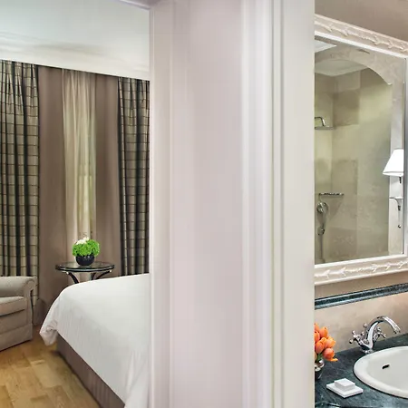 Hotel Marriott Grand Flora 4*