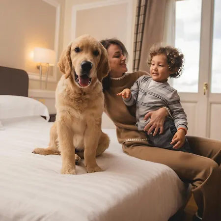 Marriott Grand Flora Ξενοδοχείο 4*