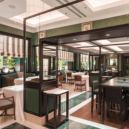 Marriott Grand Flora