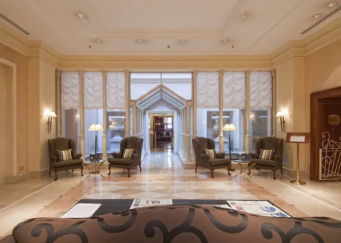 Marriott Grand Flora Hotel