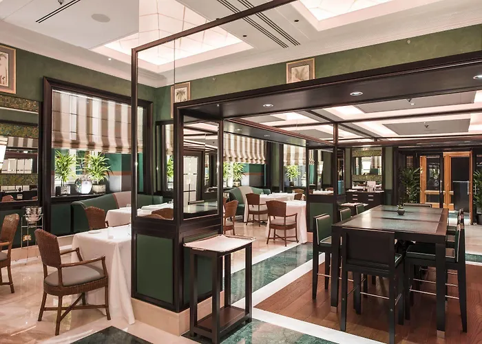 Marriott Grand Flora