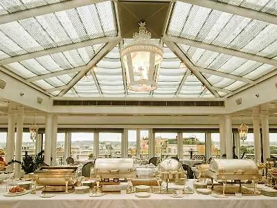 Marriott Grand Flora 4* Rom