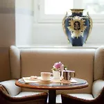 Szálloda Marriott Grand Flora 4*