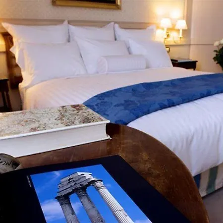 Отель Marriott Grand Flora