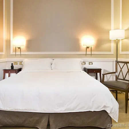 Marriott Grand Flora 4*